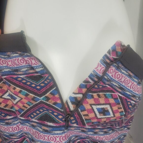 American Eagle Outfitters Southwest Aztec Pastel Print Mini Skirt Size 8 - Picture 7 of 8